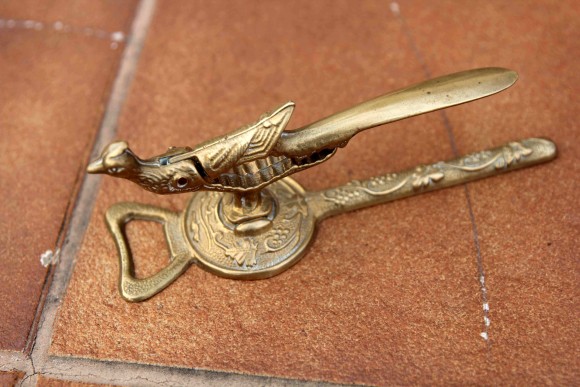 Винтажная открывалка - орехокол ФАЗАН 