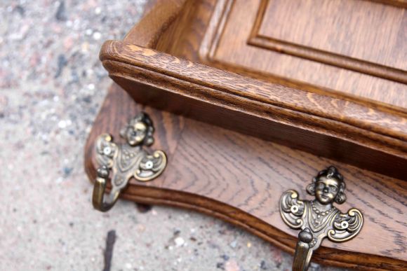 Лаконичная деревянная вешалка с 7 мью крючками