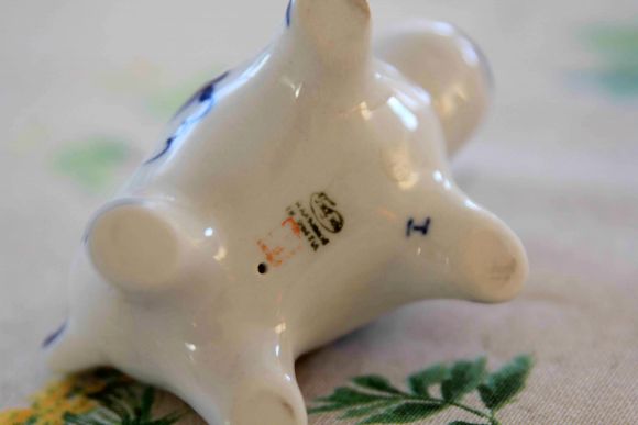 Винтажные фарфоровые бычки Гжель 