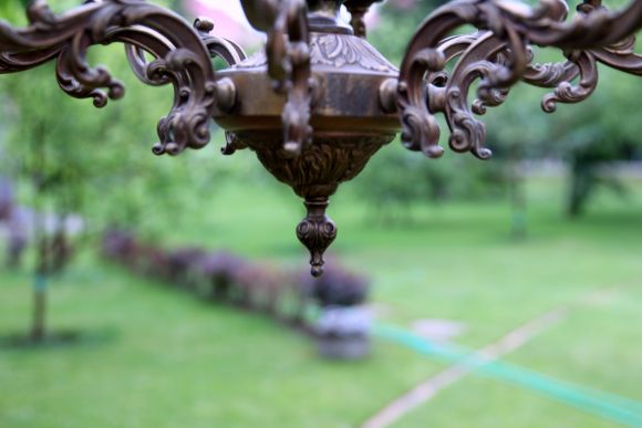 Бронзовая винтажная люстра