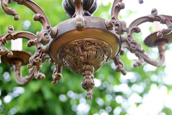 Бронзовая винтажная люстра