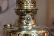 Старинная, полностью латунная керосиновая лампа