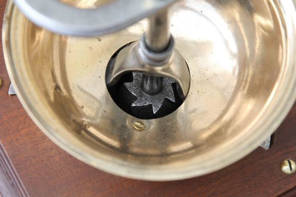 Раритет! Старинная мельница для кофе. Россия. Конец 19 века