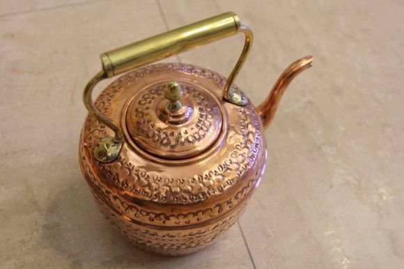 Винтажный огромный чайник. Медь. Чеканка. Ручная работа
