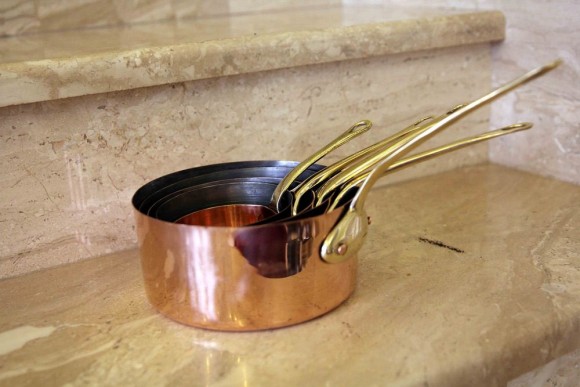 Отличный комплект винтажной посуды из 5 предметов. Европа. Начало 20 века