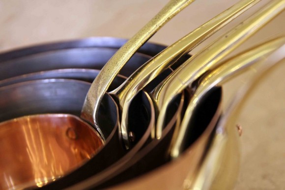 Отличный комплект винтажной посуды из 5 предметов. Европа. Начало 20 века