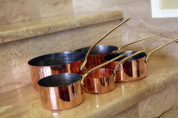 Отличный комплект винтажной посуды из 5 предметов. Европа. Начало 20 века