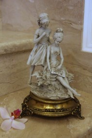 Невероятно красивая  статуэтка.Европа.Конец 19 века