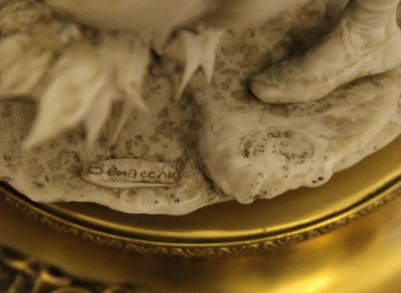 Невероятно красивая  статуэтка.Европа.Конец 19 века