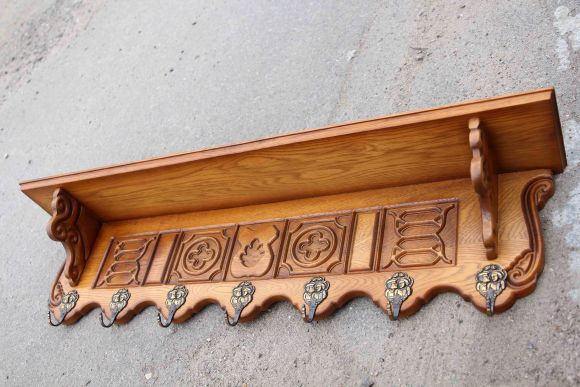  Очень интересная, антикварная вешалка