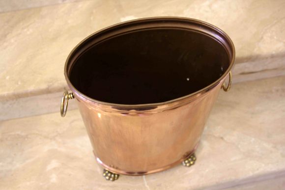 Медная подставка для зонтов, мехов, каминных принадлежностей