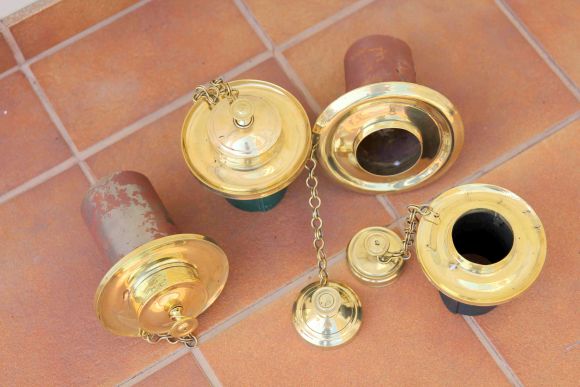 Старинная вьюшка - самоварная заглушка для печи 