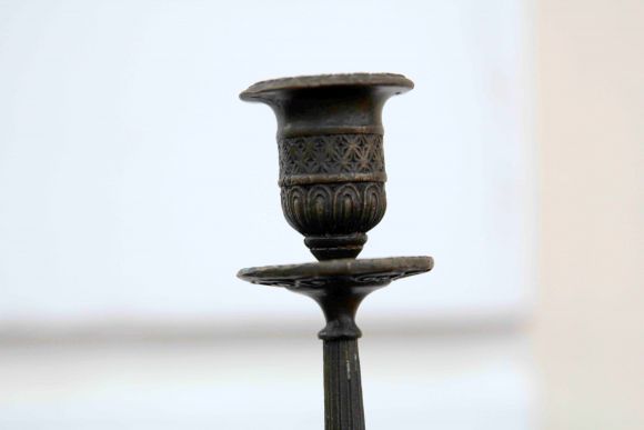 Огромные парные канделябры из бронзы.