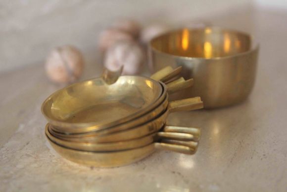 Старинные латунные маленькие тарелочки. Европа. Начало 20 века