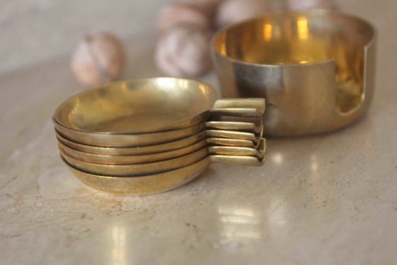 Старинные латунные маленькие тарелочки. Европа. Начало 20 века