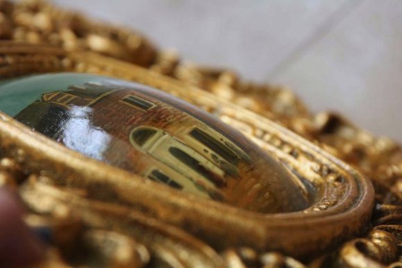 Завораживающая атикварная  рельефная картина .Европа. Начало 20 века