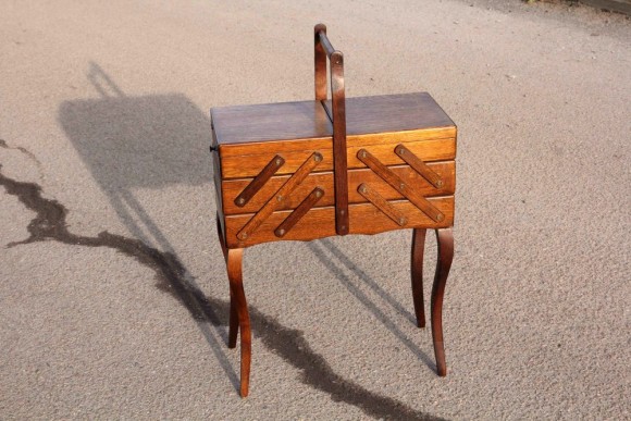 Чудесный сундучок для мелочей и рукоделия