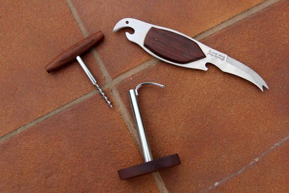 Интересная открывалка - штопор - нож