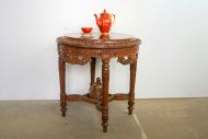 Старинный резной столик из массива