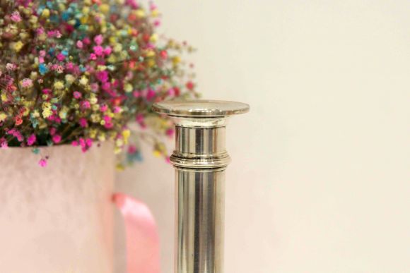 Пара  лаконичных  посеребренных подсвечников. Европа. Середина 20в.