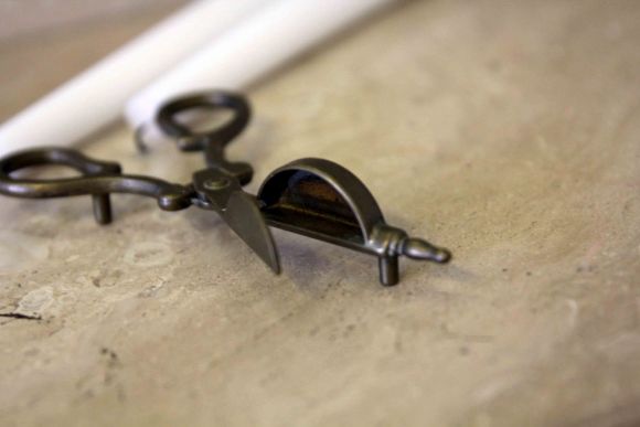 Изящный акссесуар для подсвечников гаситель 