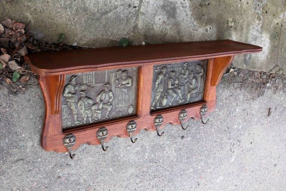 Винтажная деревянная настенная полка