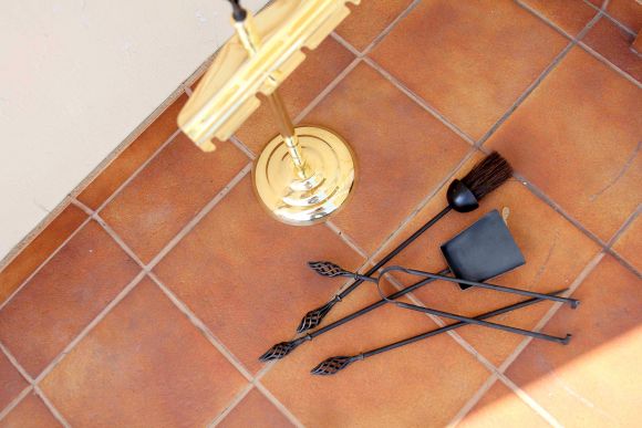 Симпатичный антикварный наборчик для камина