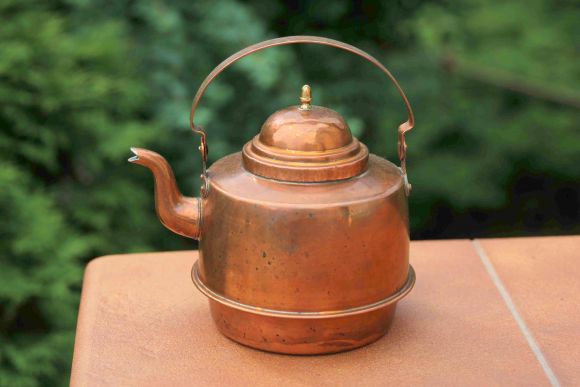 Двух литровый медный чайник
