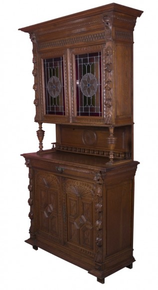 Резной дубовый буфет с Витражами. Европа. Начало 20 века