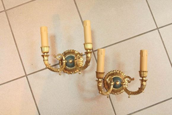 Пара антикварных бра на две свечи