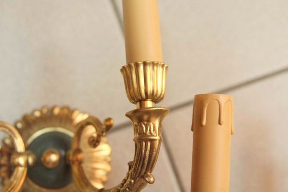 Пара антикварных бра на две свечи