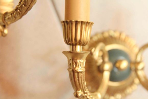 Пара антикварных бра на две свечи