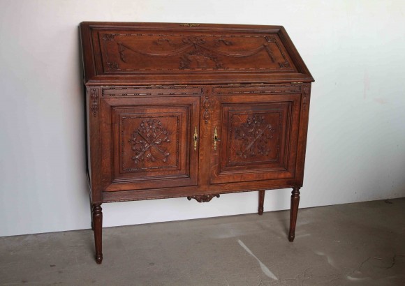 Старинный резной бар с секретами. Мужской стиль 