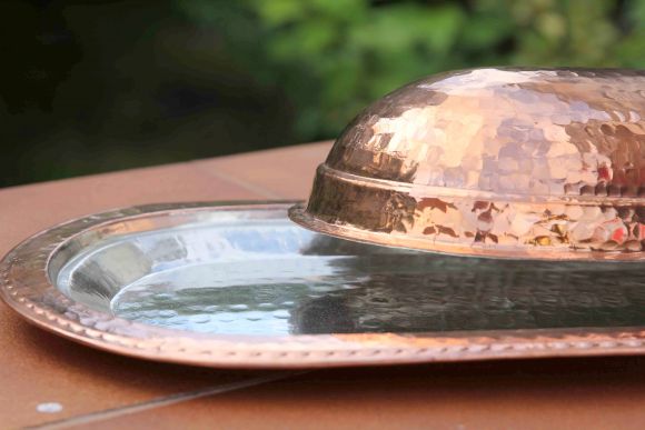Антикварное блюдо с крышкой. Европа. Середина 20 века