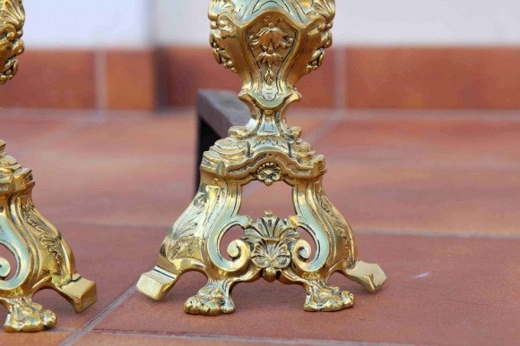 Старинные таганы - подставка под дрова в камин