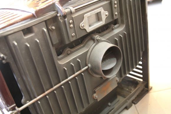 Очень редкая бельгийская печь CINEY. первая половина 20 века