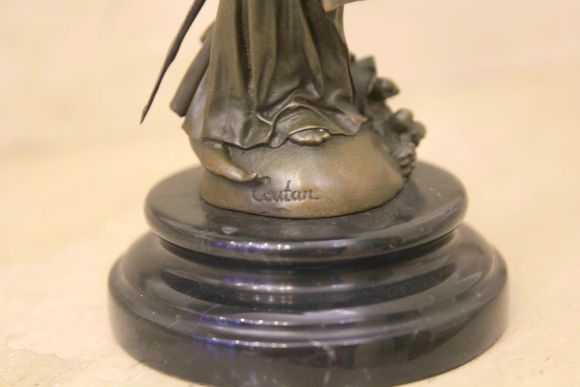 Винтажная Ника из бронзы - богиня победы