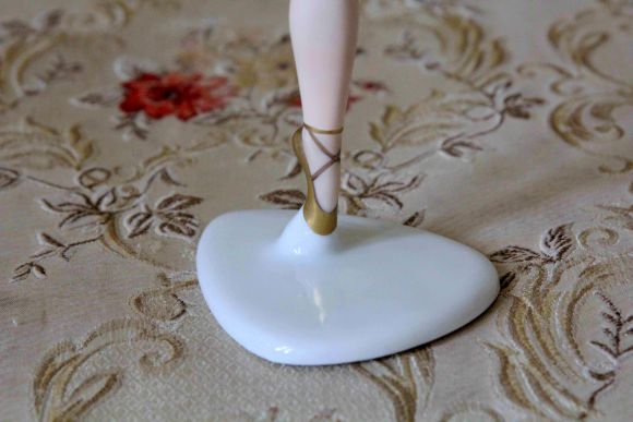 Нежнейшая фарфоровая балерина. Schaubach Kunst