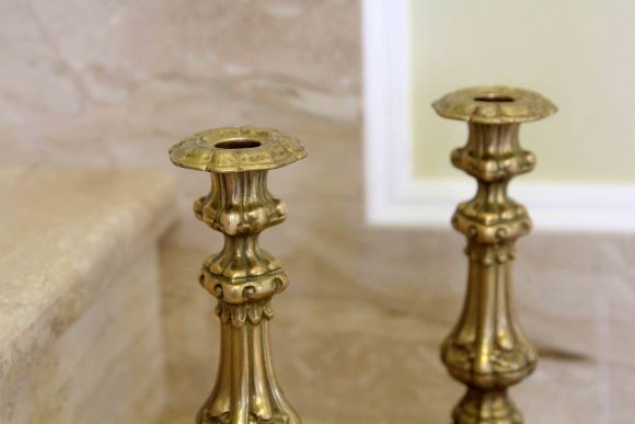 Пара очень красивых антикварных подсвечников в стиле Барокко. 19 в.