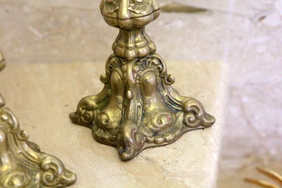 Пара очень красивых антикварных подсвечников в стиле Барокко. 19 в.