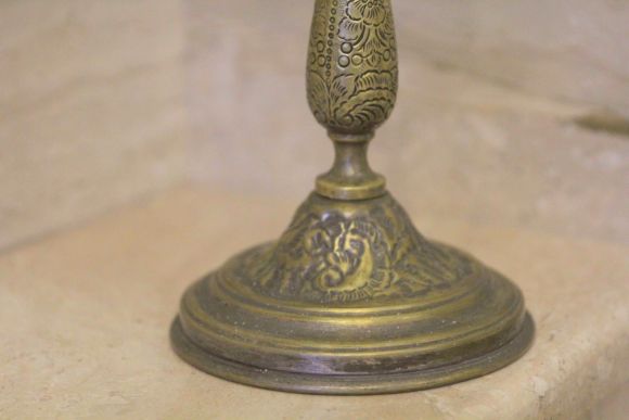Высокий винтажный подсвечник из бронзы
