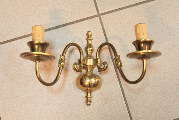 Антикварное бра из латуни отполированное