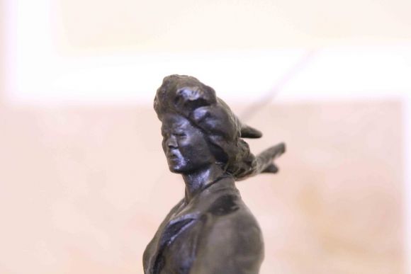 Антикварная чугунная конная скульптура. Европа. Начало 20 века