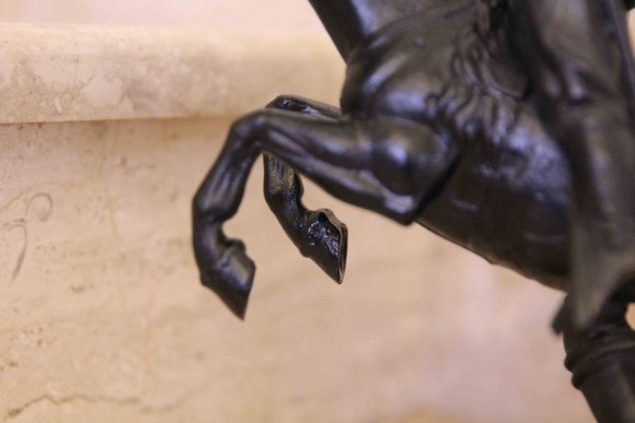 Антикварная чугунная конная скульптура. Европа. Начало 20 века