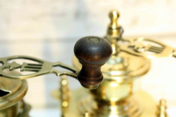 Комплект латунных кофемолок