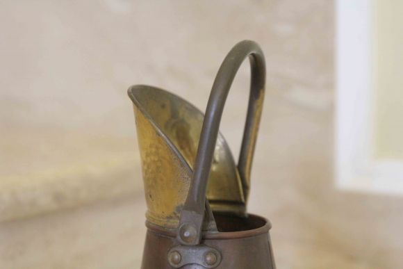 Медный старинный зольник с гравировкой. Европа. Конец 19 вв.