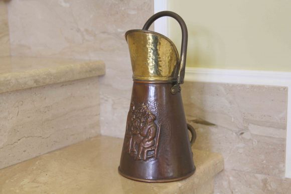 Медный старинный зольник с гравировкой. Европа. Конец 19 вв.