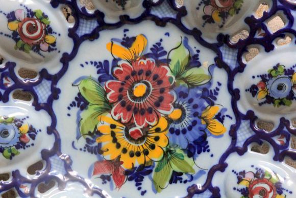 Фарфоровая настенная тарелка блюдо