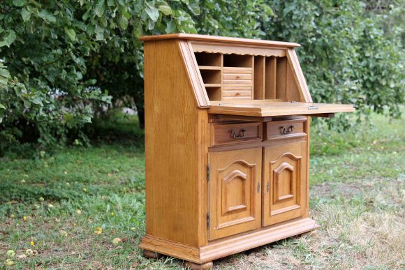 Винтажное дубовое бюро