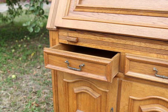 Винтажное дубовое бюро